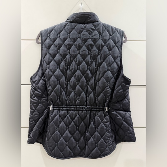 Quilted Vest in black - Picture 2 of 5